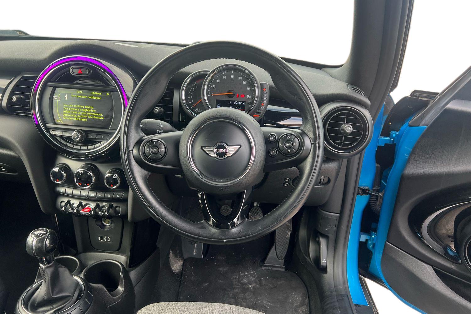 Used MINI Convertible 2017 for sale - 76461060: Photo 5