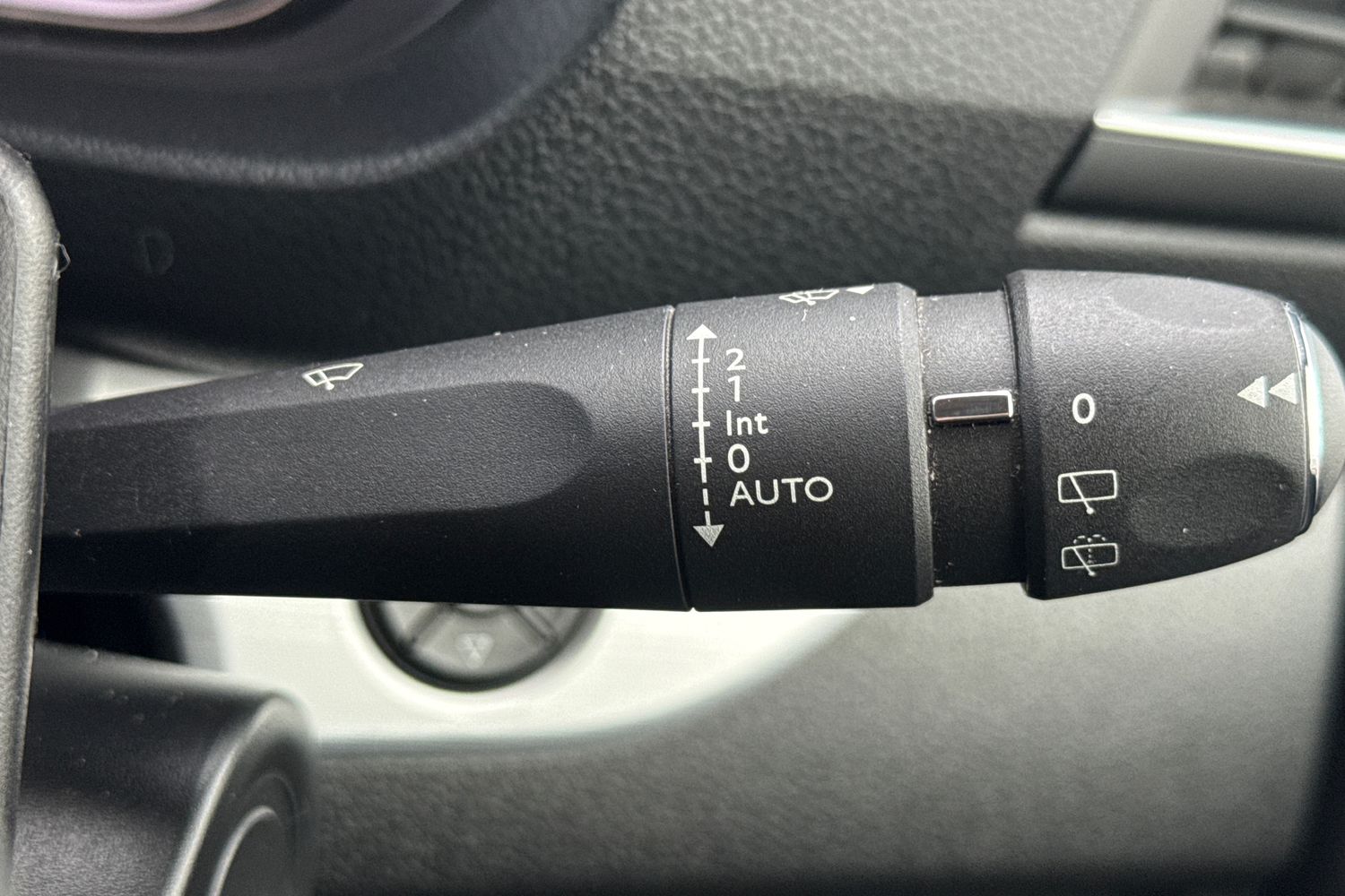 Used Peugeot Traveller 2018 for sale - 76844613: Photo 14