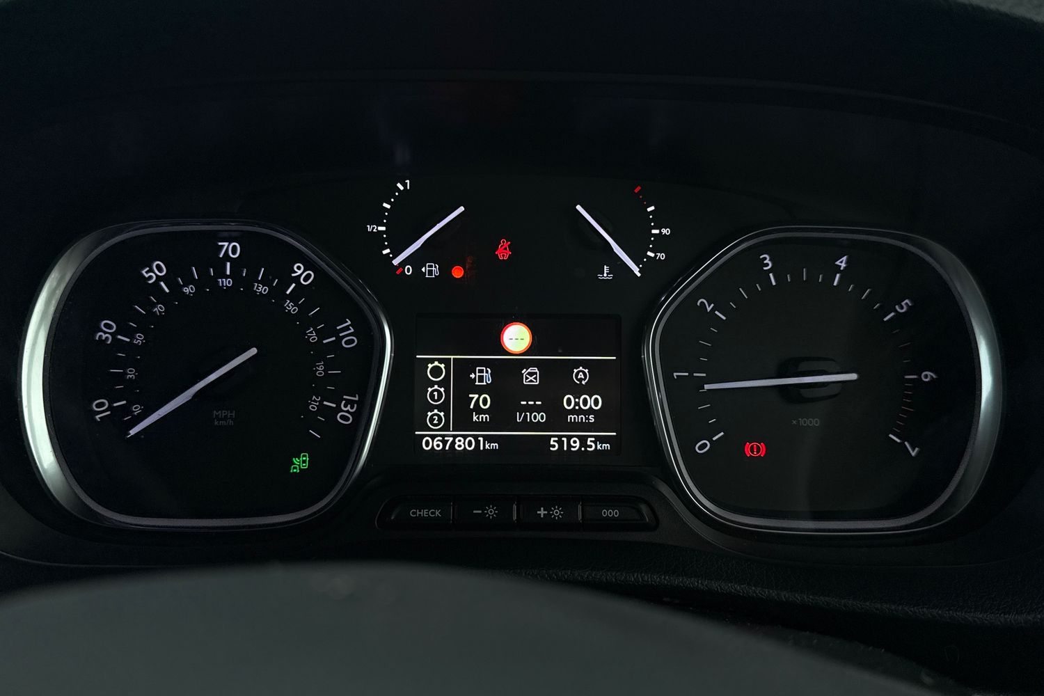 Used Peugeot Traveller 2018 for sale - 76844613: Photo 15