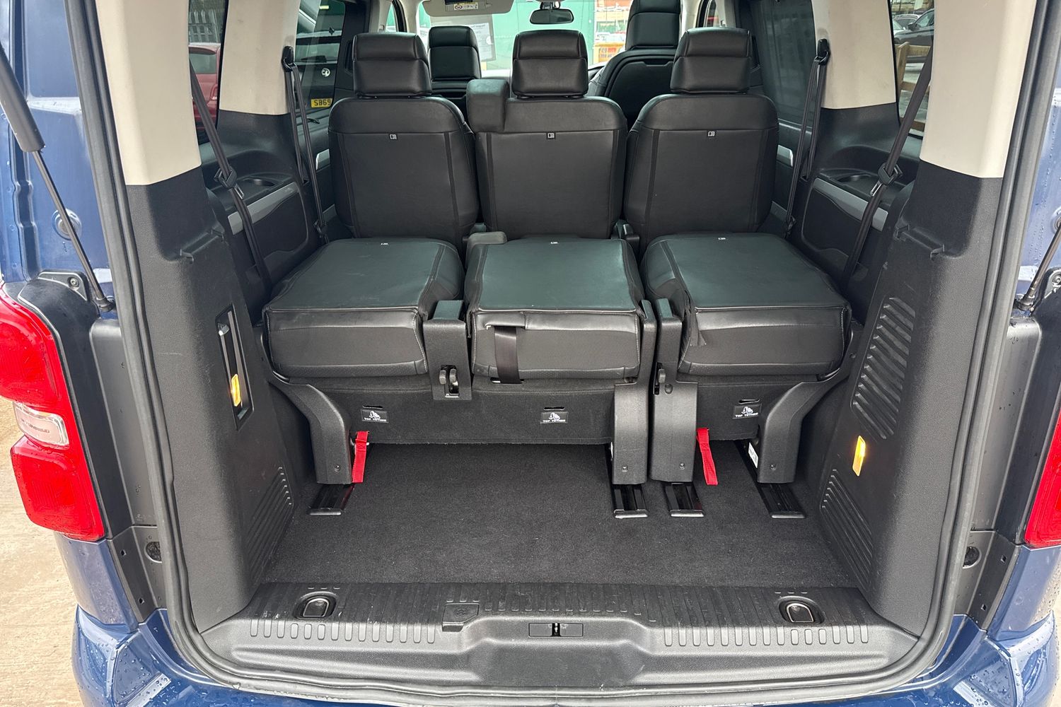 Used Peugeot Traveller 2018 for sale - 76844613: Photo 20