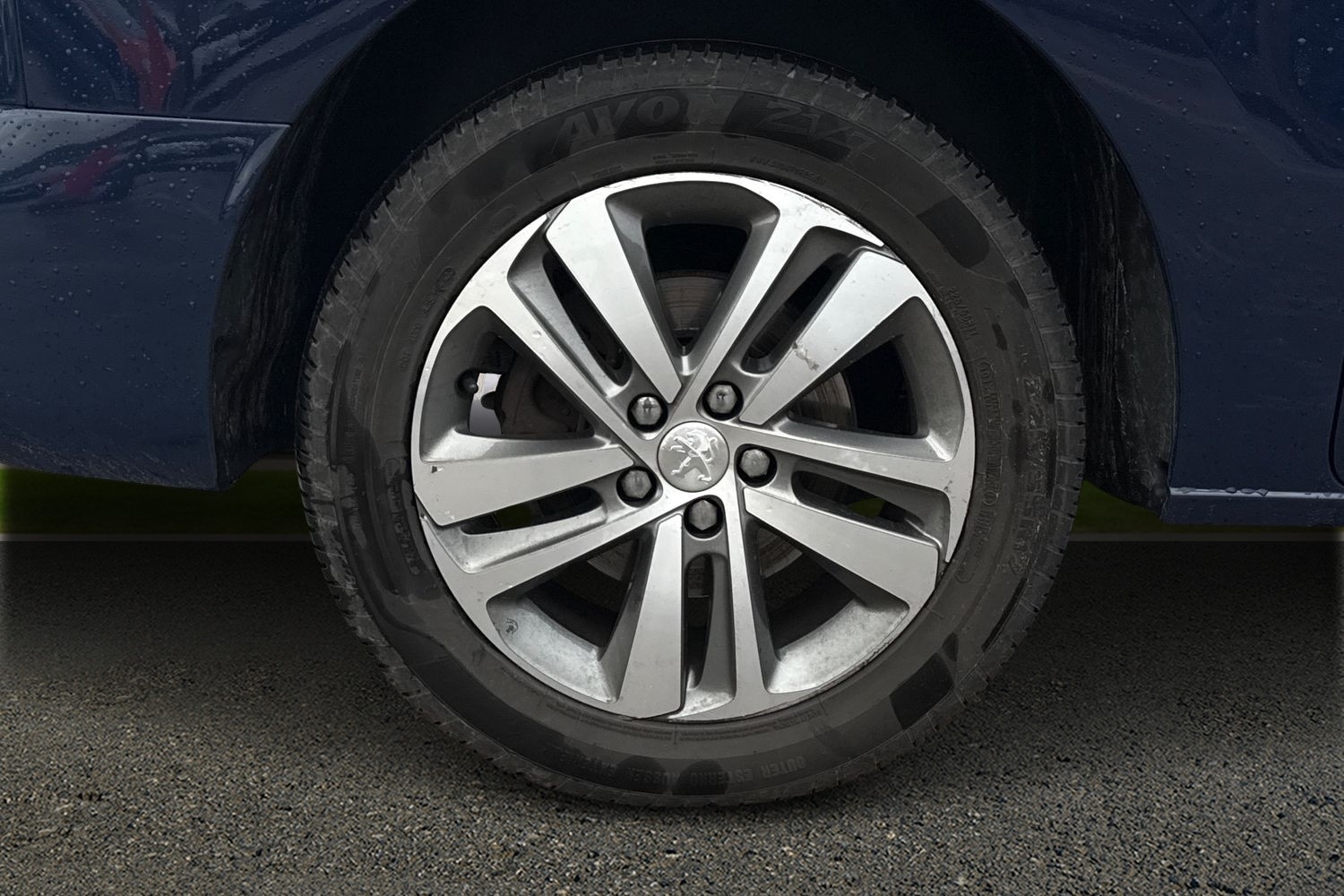 Used Peugeot Traveller 2018 for sale - 76844613: Photo 21