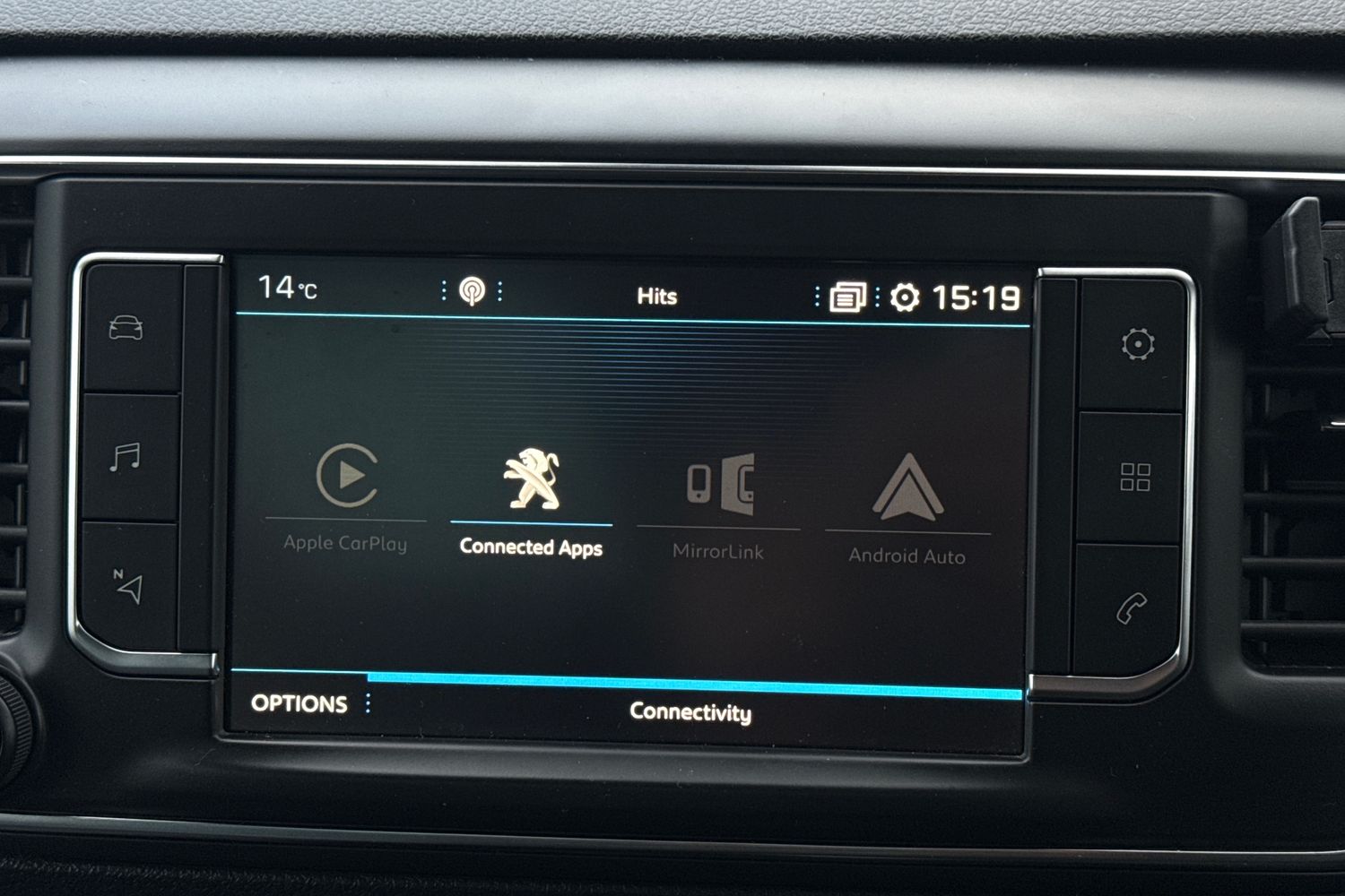 Used Peugeot Traveller 2018 for sale - 76844613: Photo 6