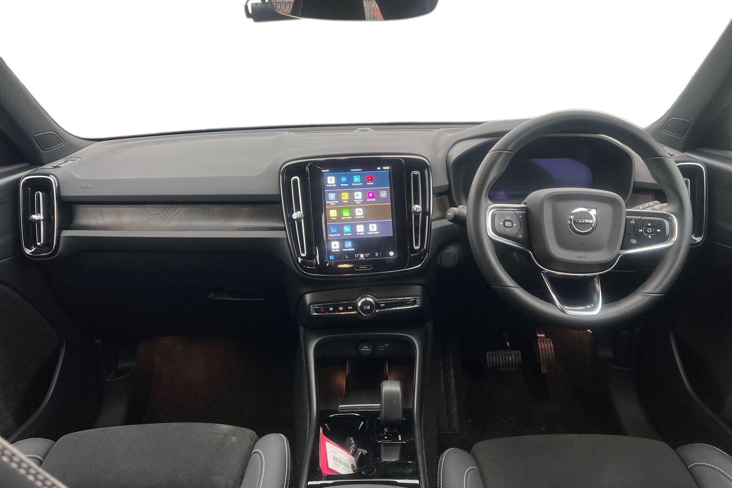 Used Volvo XC40 2022 for sale - 76711756: Photo 3