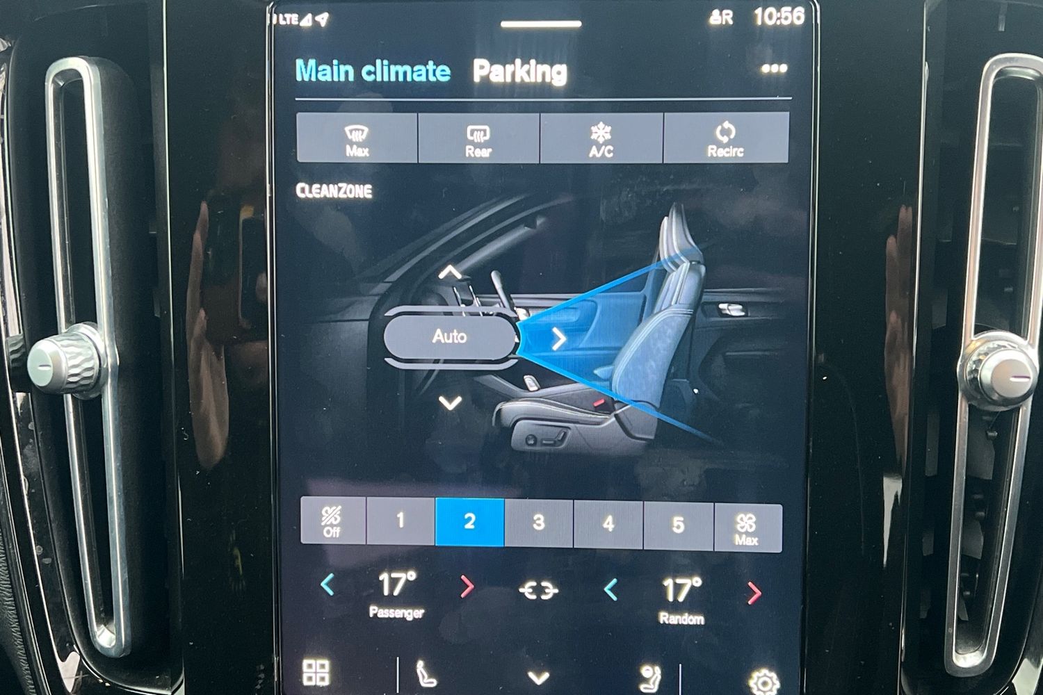 Used Volvo XC40 2022 for sale - 76711756: Photo 7