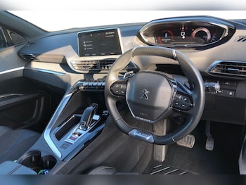Used Peugeot 5008 2020 for sale - 76280818: Photo 3