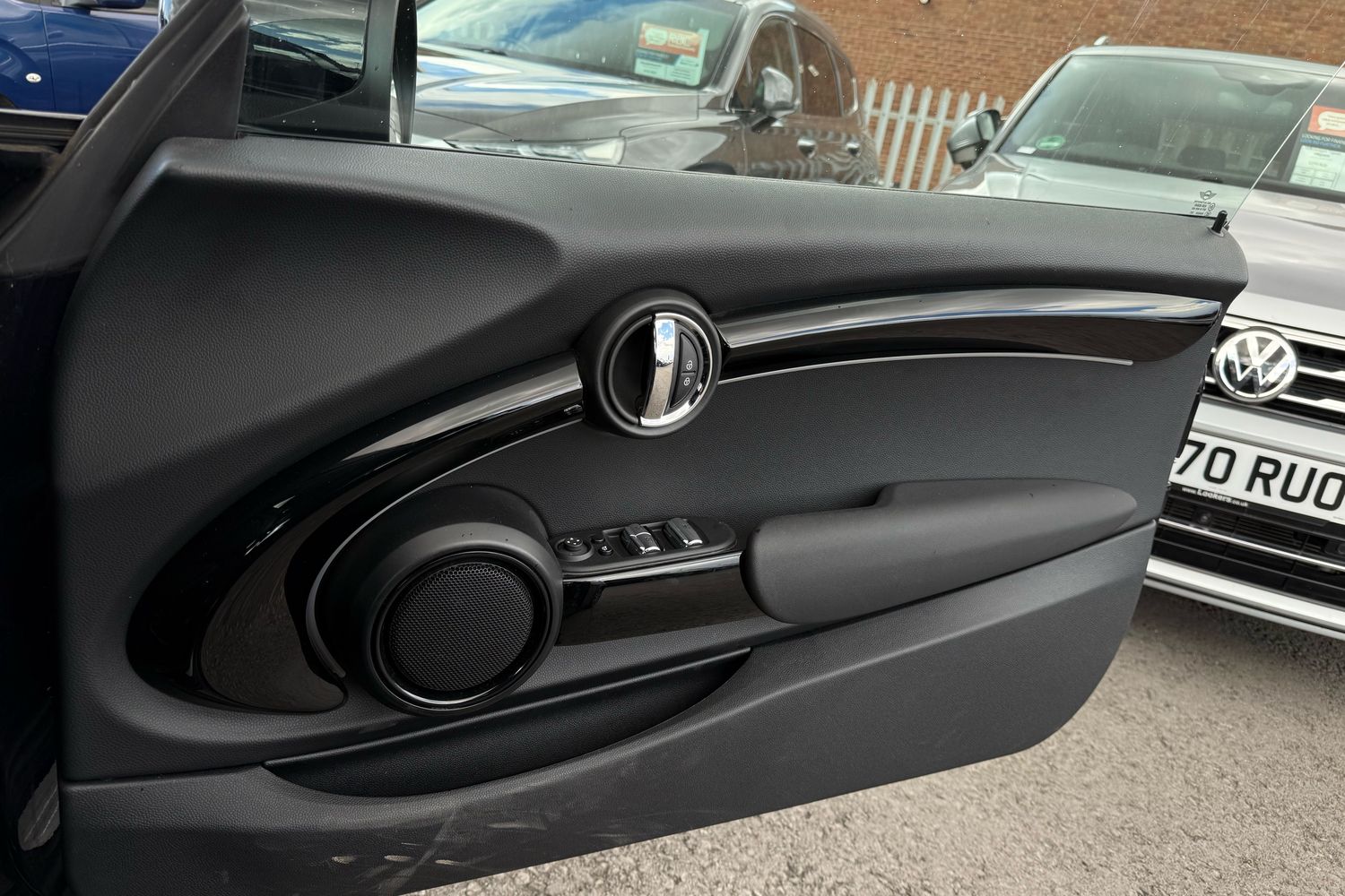Used MINI Convertible 2022 for sale - 75824773: Photo 12