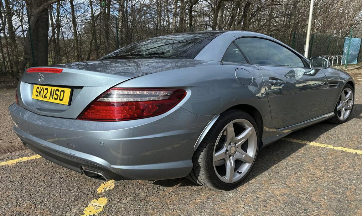 Used Mercedes-Benz SLK 2012 for sale - 77973464: Photo 2