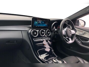 Used Mercedes-Benz C Class 2019 for sale - 76274836: Photo