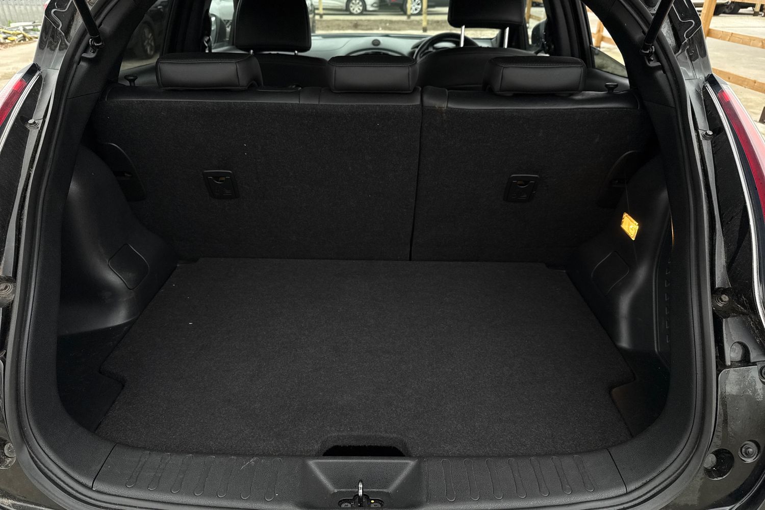 Used Nissan Juke 2016 for sale - 77515005: Photo 17