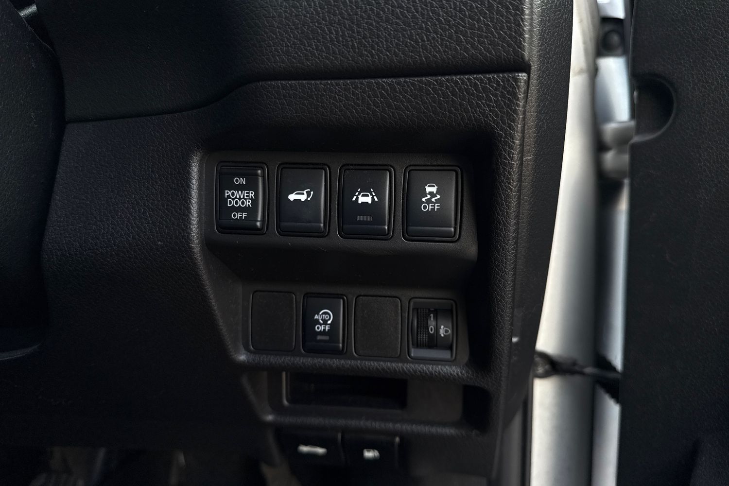 Used Nissan X-Trail 2019 for sale - 76353114: Photo 11