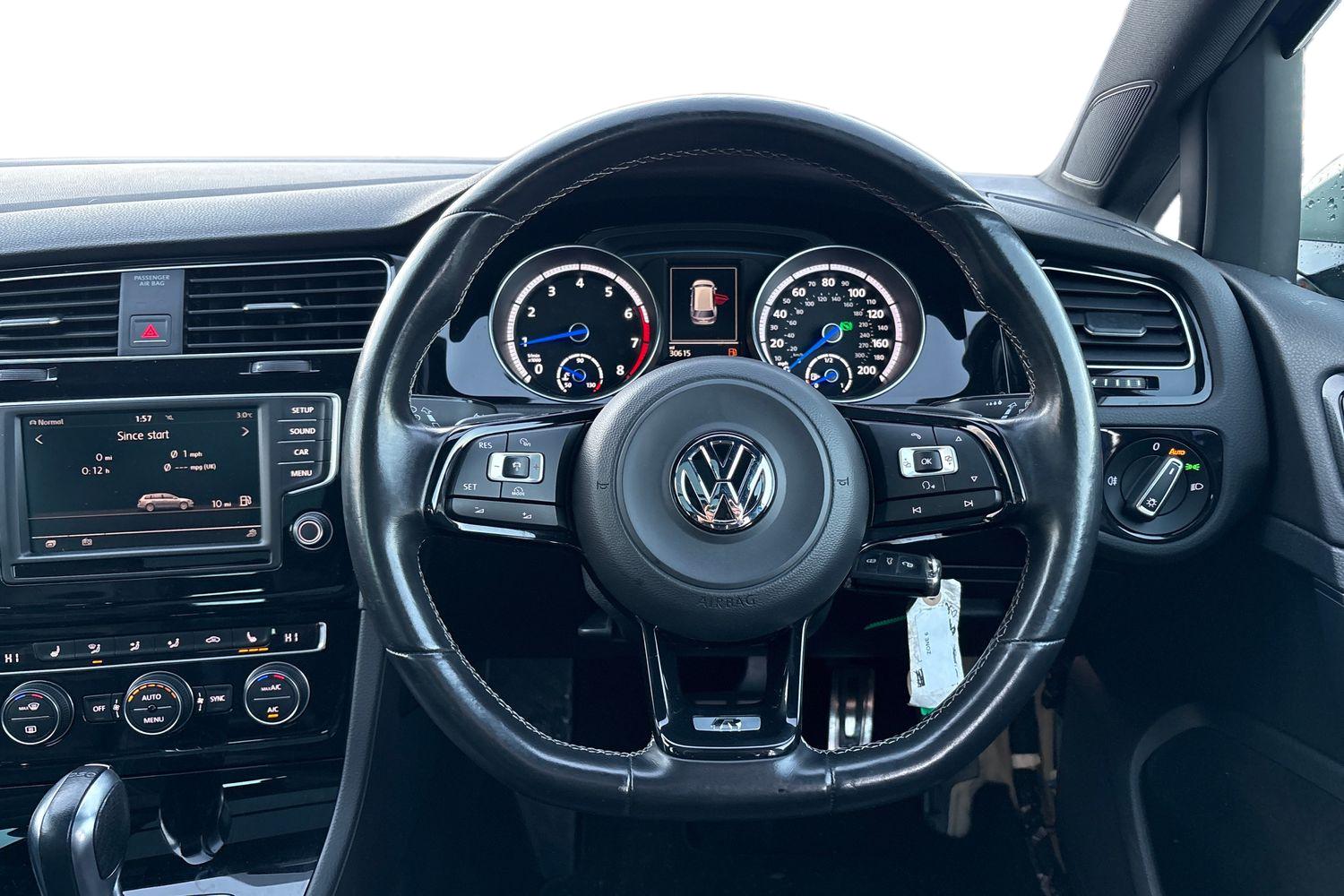 Used Volkswagen Golf 2015 for sale - 77515208: Photo 5