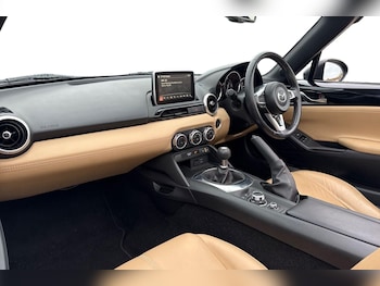 Used Mazda MX-5 2015 for sale - 76630012: Photo