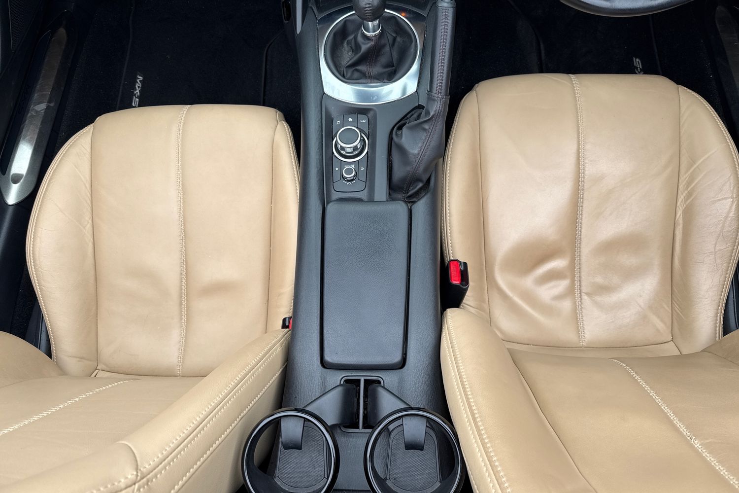 Used Mazda MX-5 2015 for sale - 76630012: Photo 9