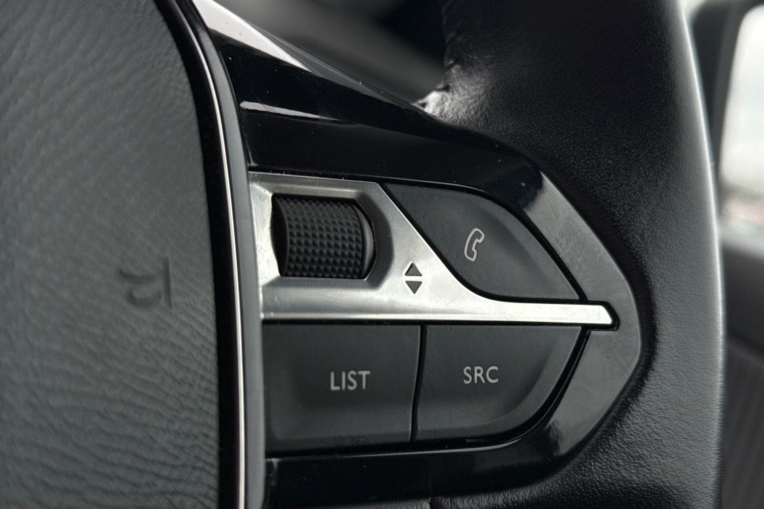 Used Peugeot 208 2020 for sale - 77879081: Photo 12