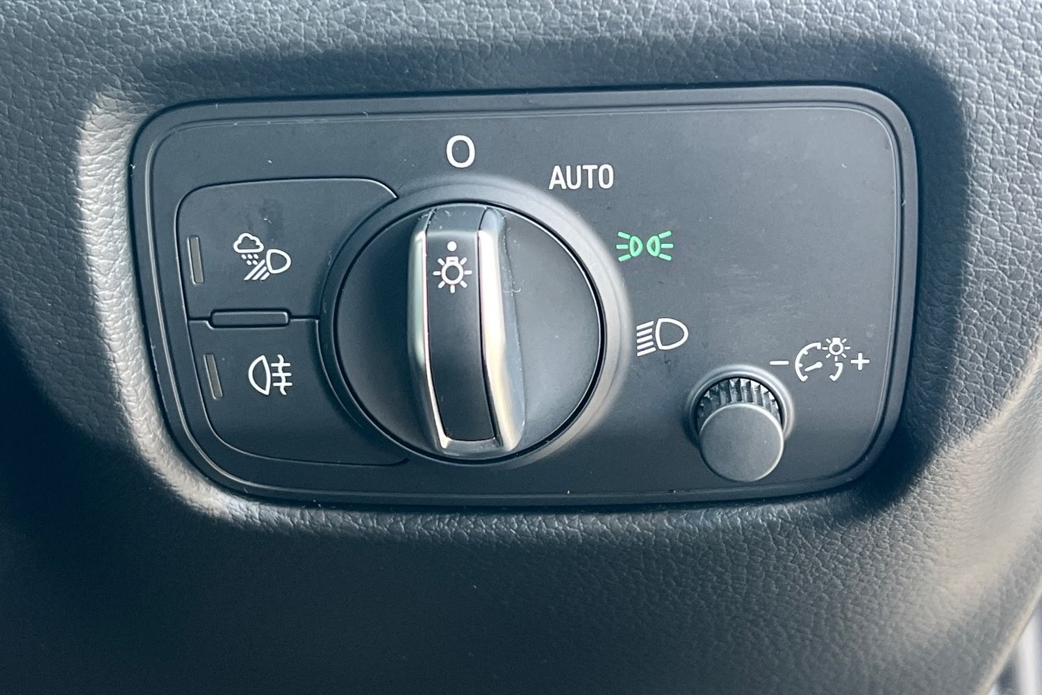 Used Audi A3 2017 for sale - 77527648: Photo 18