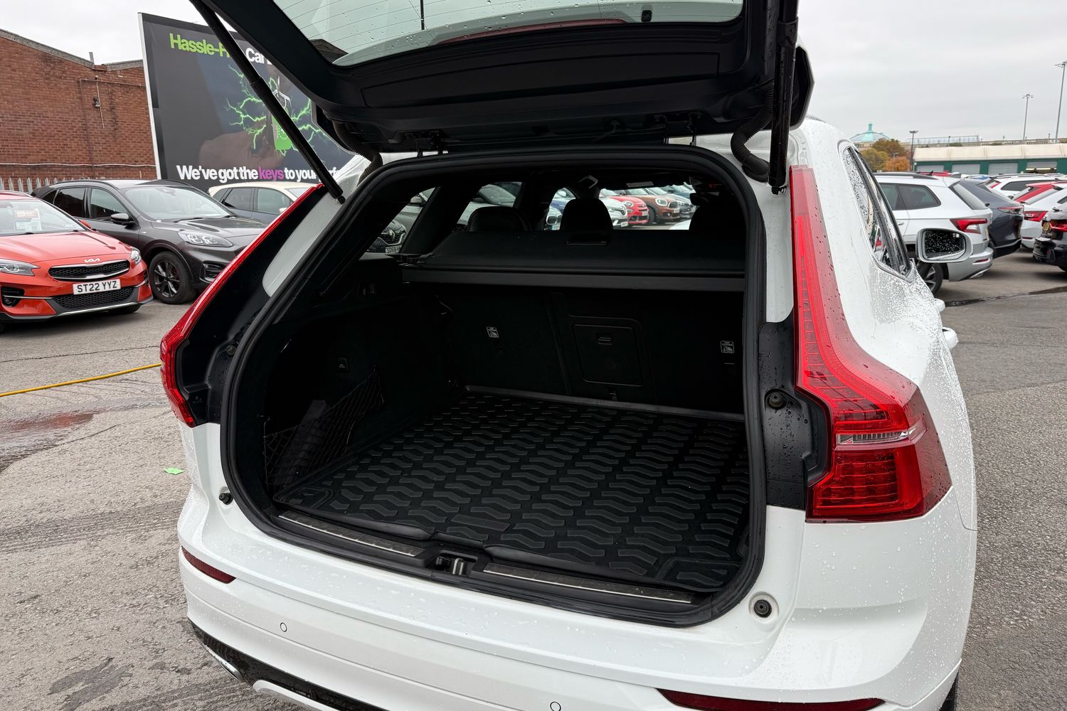 Used Volvo XC60 2018 for sale - 76617101: Photo 14