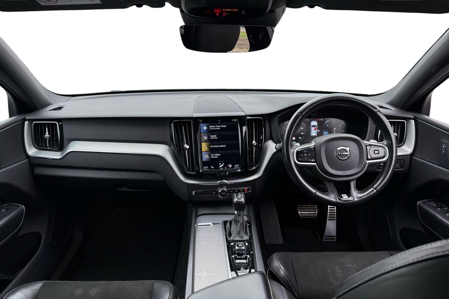 Used Volvo XC60 2018 for sale - 76617101: Photo 3