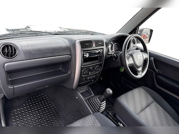 Used Suzuki Jimny 2018 for sale - 75871981: Photo