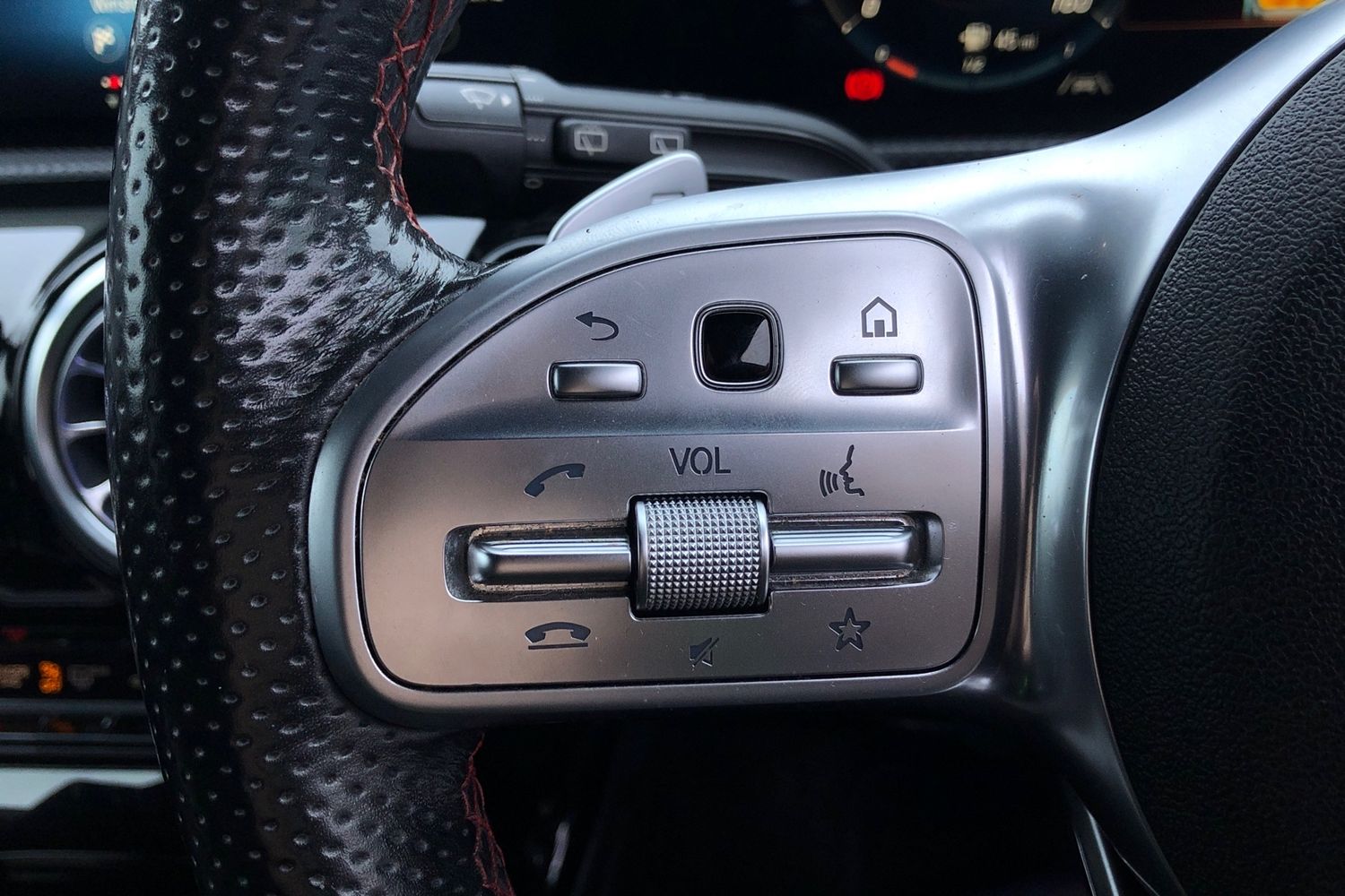 Used Mercedes-Benz A-Class 2020 for sale - 77527429: Photo 6