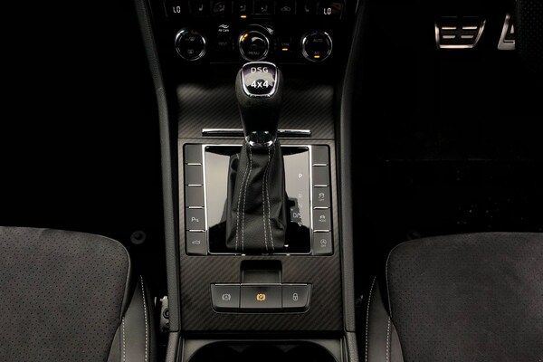 Used Skoda Superb 2020 for sale - 76280780: Photo 7