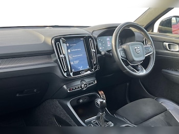 Used Volvo XC40 2020 for sale - 76844643: Photo