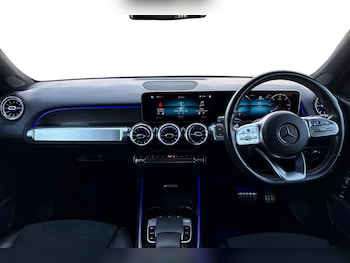 Used Mercedes-Benz GLB 2020 for sale - 77220050: Photo