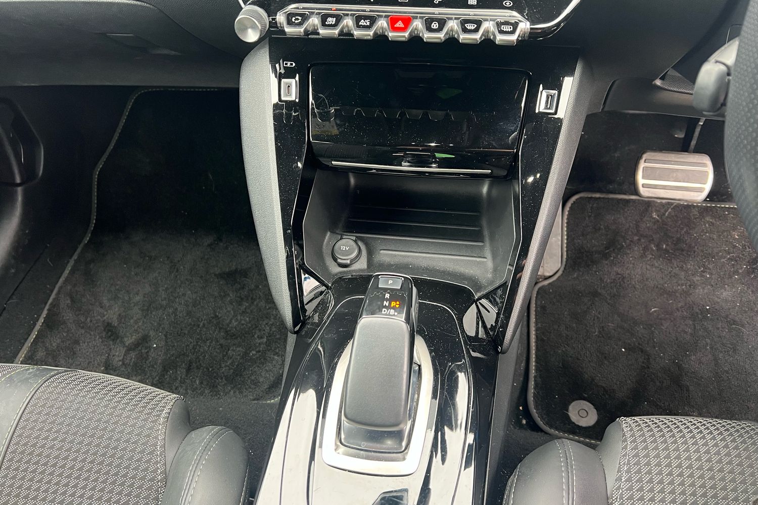 Used Peugeot 208 2021 for sale - 76171308: Photo 8