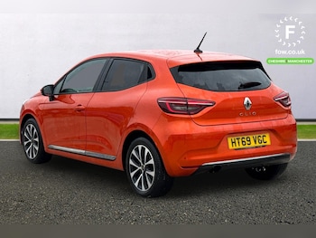 Used Renault Clio 2020 for sale - 76288156: Photo 2
