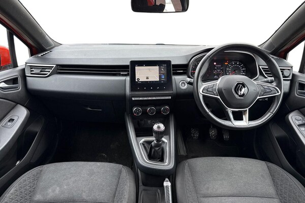 Used Renault Clio 2020 for sale - 76288156: Photo 3