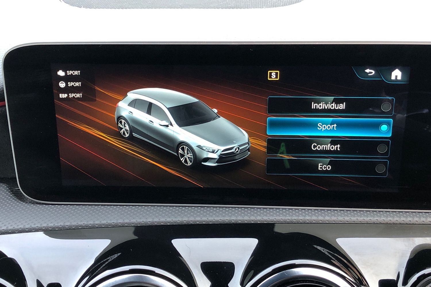 Used Mercedes-Benz A-Class 2020 for sale - 77929034: Photo 12