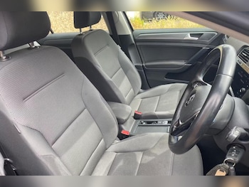 Used Volkswagen Golf 2020 for sale - 78888295: Photo