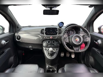 Used Abarth 695 2018 for sale - 75261604: Photo
