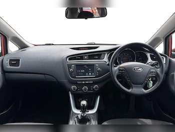 Used Kia Ceed 2017 for sale - 79099776: Photo