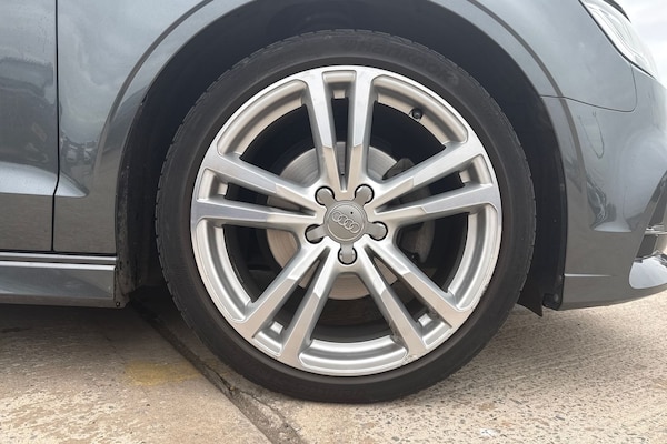 Used Audi A3 2017 for sale - 76300250: Photo 16
