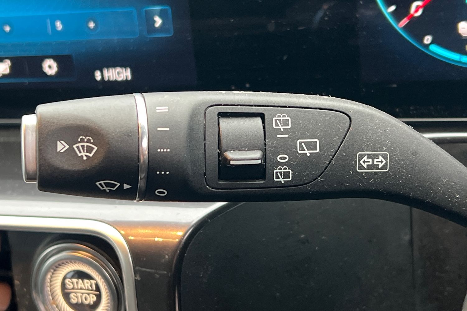 Used Mercedes-Benz EQC 2022 for sale - 76718504: Photo 14