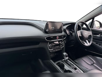 Used Hyundai Santa Fe 2018 for sale - 75871954: Photo