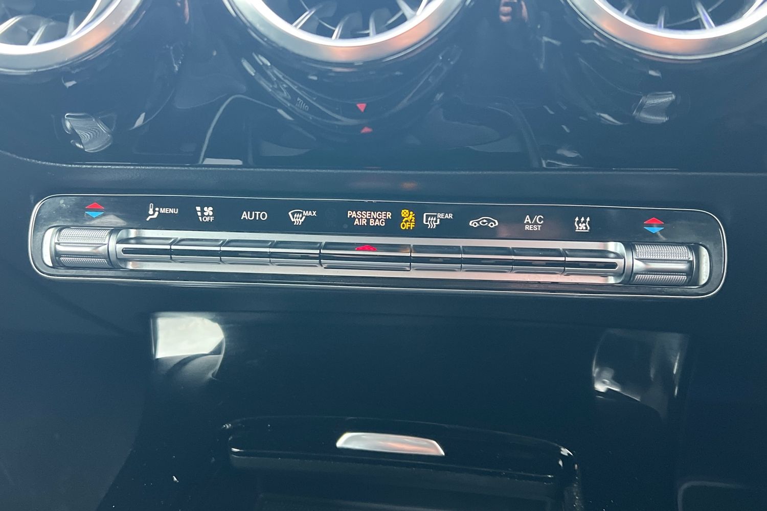 Used Mercedes-Benz A-Class 2022 for sale - 77834961: Photo 11