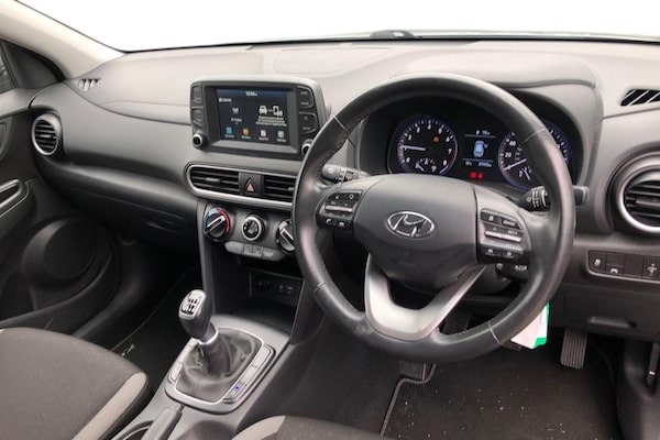 Used Hyundai KONA 2019 for sale - 76320432: Photo 3