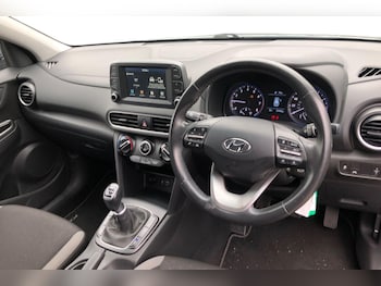 Used Hyundai KONA 2019 for sale - 76320432: Photo