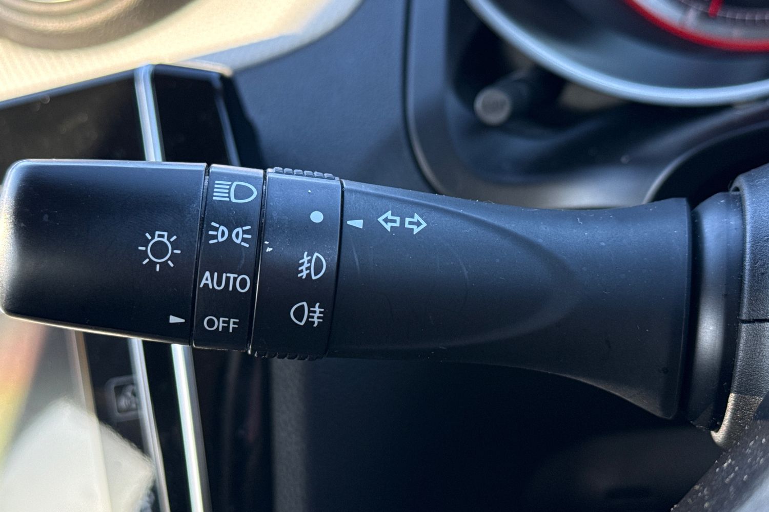 Used Suzuki Swift 2019 for sale - 77220125: Photo 11