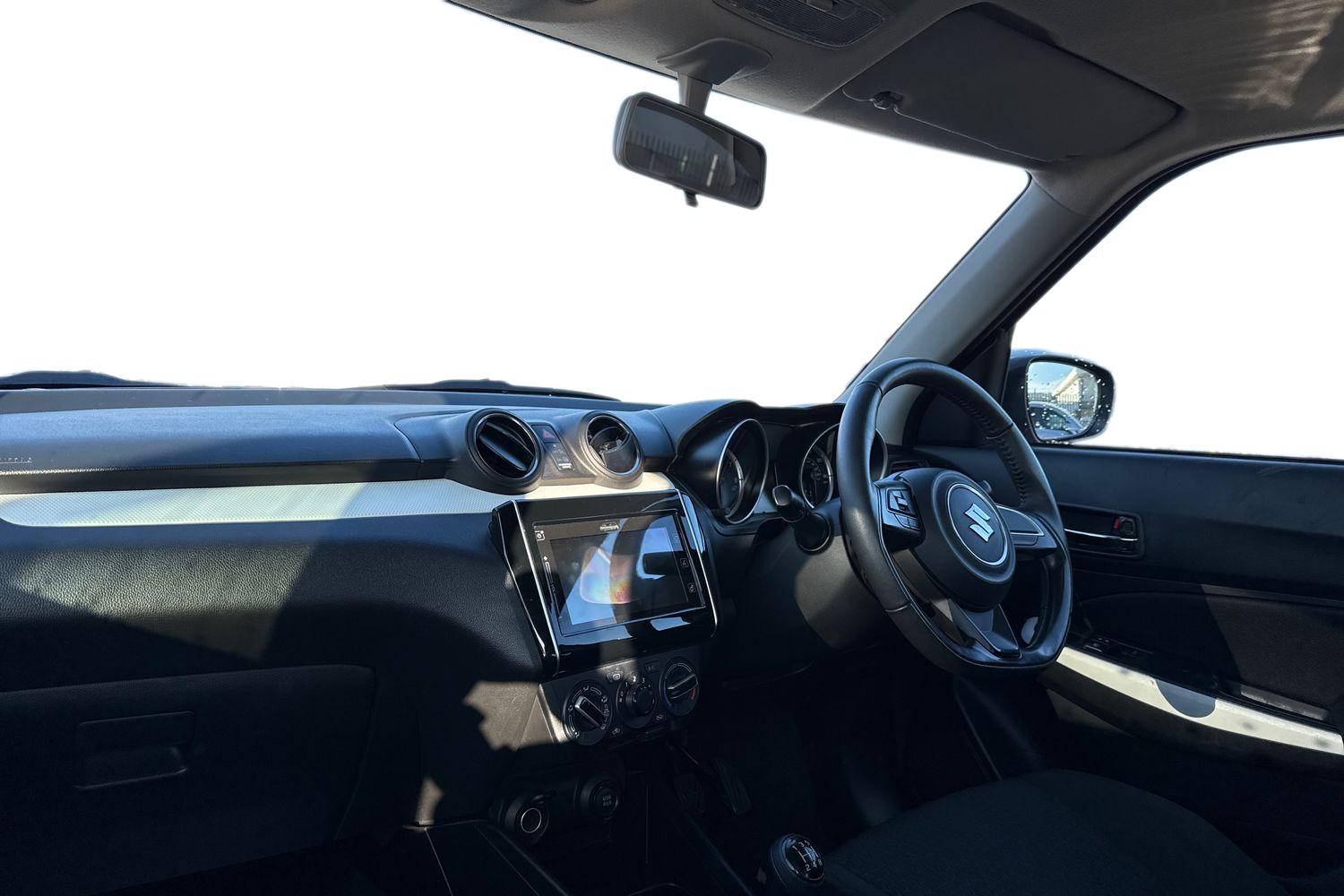 Used Suzuki Swift 2019 for sale - 77220125: Photo 4