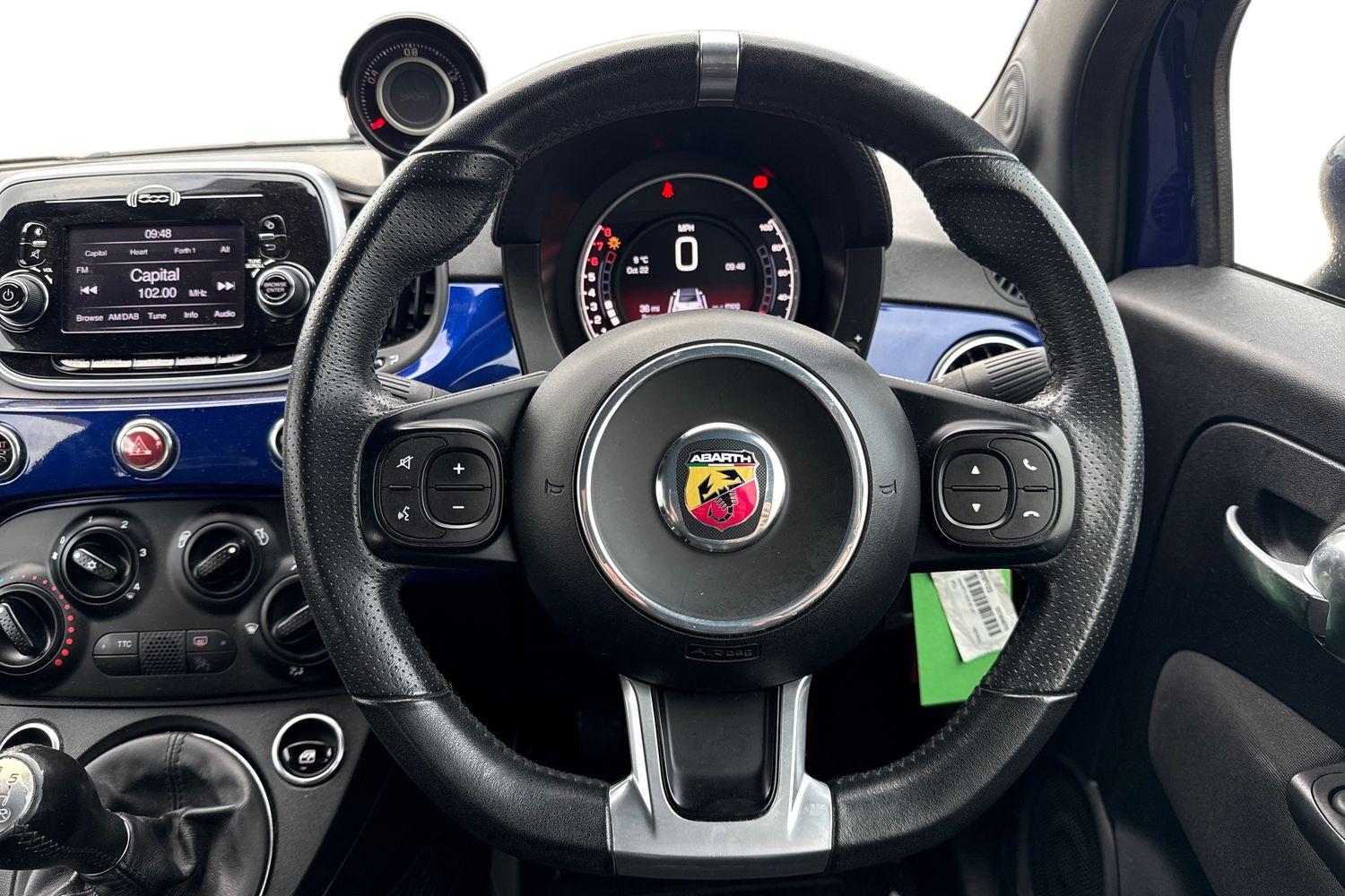 Used Abarth 595 2017 for sale - 76346396: Photo 5