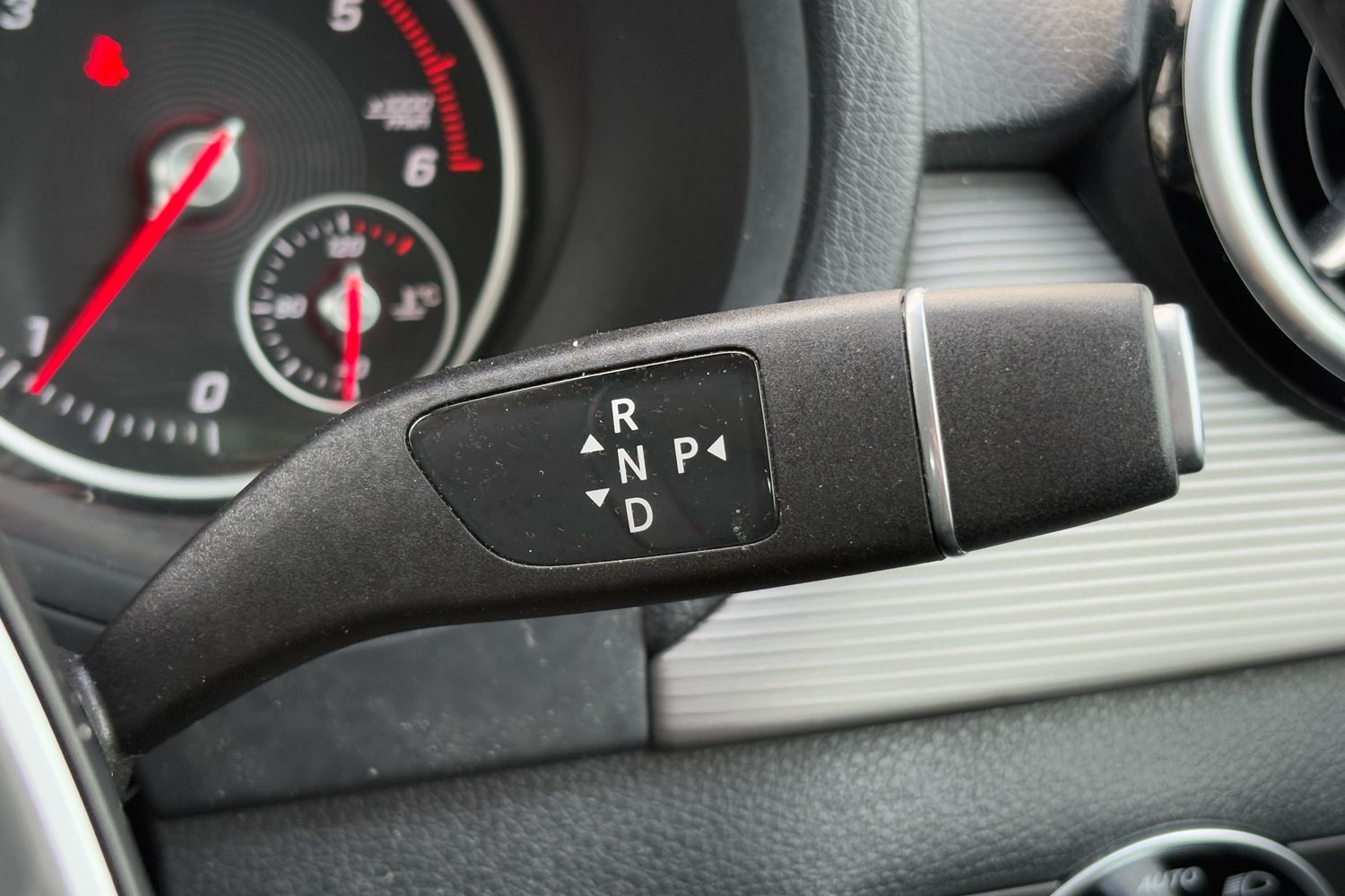 Used Mercedes-Benz B Class 2017 for sale - 76711749: Photo 10