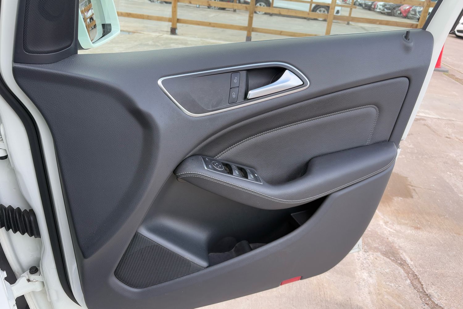 Used Mercedes-Benz B Class 2017 for sale - 76711749: Photo 14