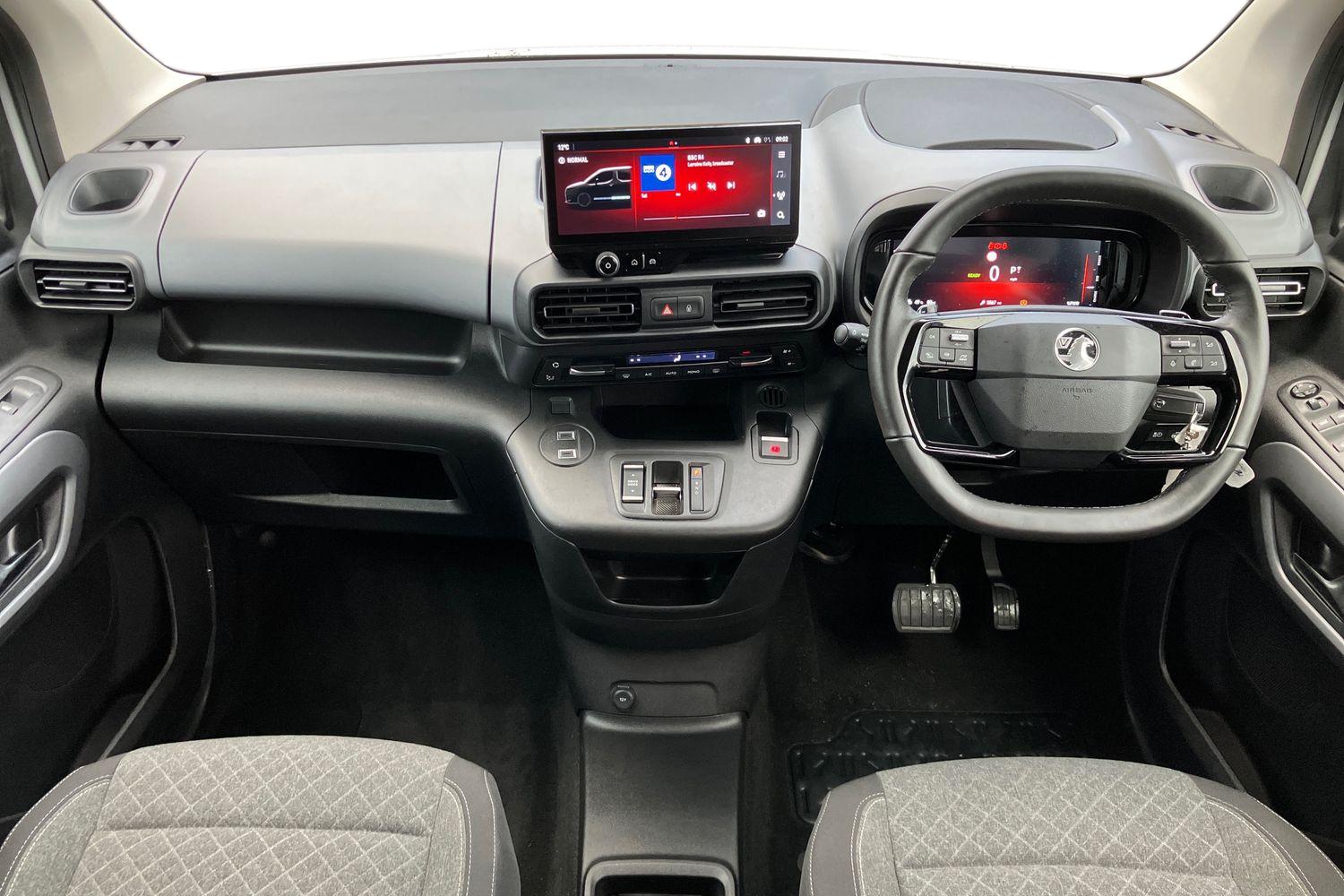 Used Vauxhall Combo Life 2024 for sale - 77649478: Photo 3