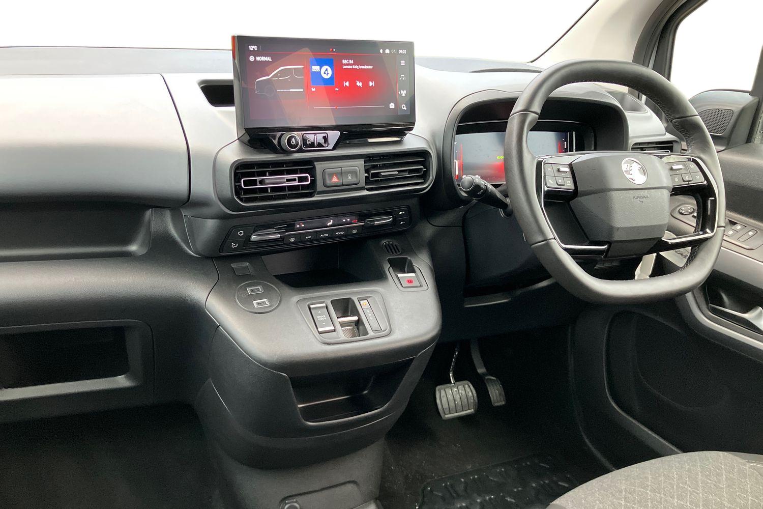 Used Vauxhall Combo Life 2024 for sale - 77649478: Photo 4