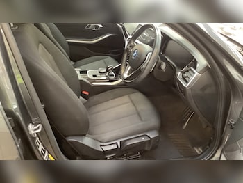 Used BMW 3 Series 2022 for sale - 76503073: Photo