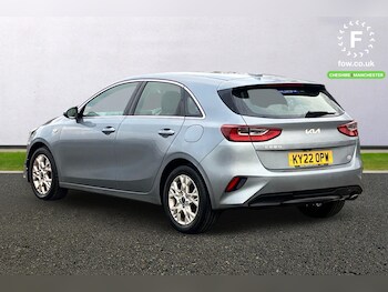 Used Kia Ceed 2022 for sale - 77608332: Photo