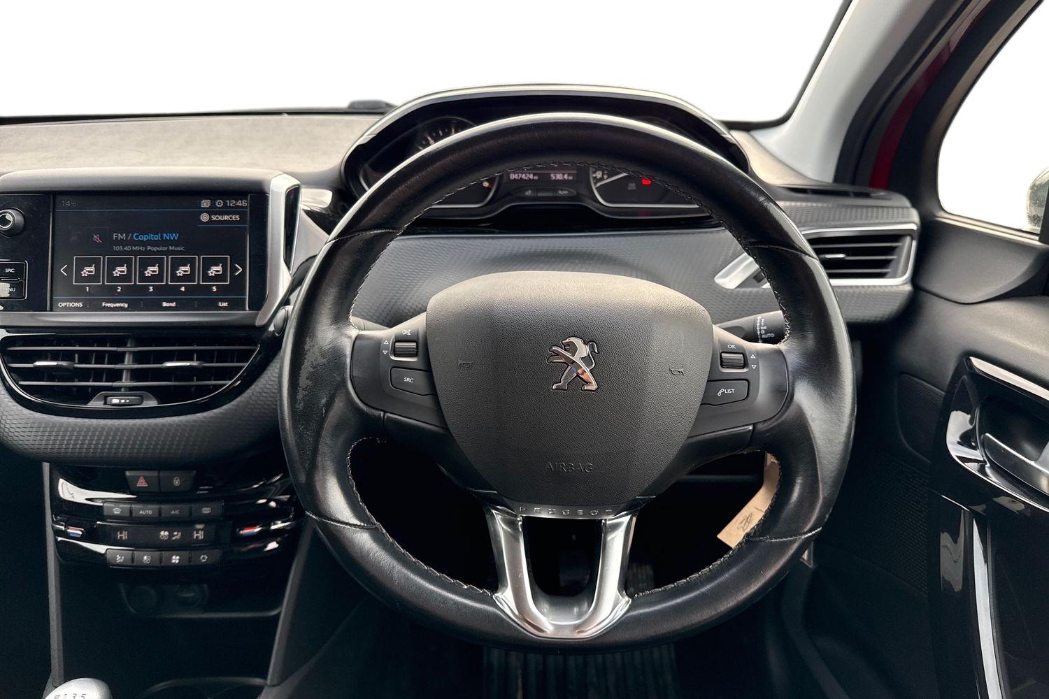 Used Peugeot 208 2018 for sale - 76929329: Photo 5
