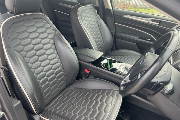 Used Ford Mondeo 2018 for sale - 76219940: Photo 11